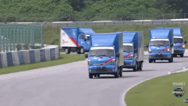dcc8024115ed88a34aece26acaaa62cd_1755958333_859.gif
